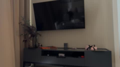 Adel online show from February 21, 2026, 12:39 pm