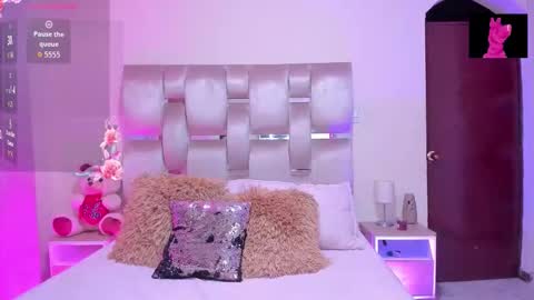 Snapshot of melanyshayk chatting on October 19, 2025, 1:50 am Melany online show from October 19, 2025, 1:50 am