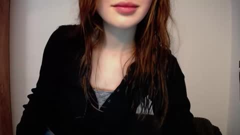 melisa online show from November 1, 2025, 6:21 pm