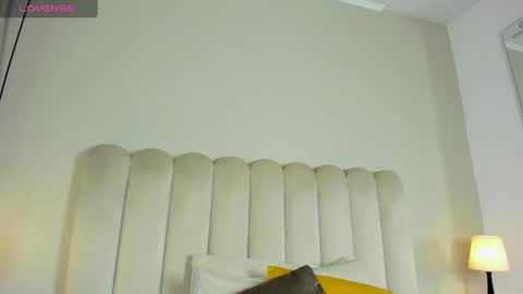 Meli  online show from April 4, 2026, 1:30 pm