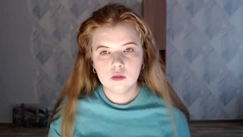 Snapshot of melina_beauty chatting on October 26, 2025, 9:48 am Melina online show from October 26, 2025, 9:48 am