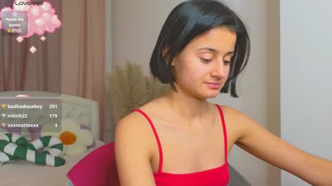 Snapshot of melisa_vong chatting on December 21, 2024, 12:38 pm Victoria online show from December 21, 2024, 12:38 pm