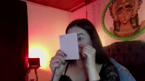 michell online show from December 18, 2025, 8:48 pm