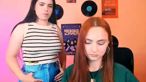 Snapshot of melissa_vivid chatting on July 27, 2026, 10:44 am melissa_vivid online show from July 27, 2026, 10:44 am