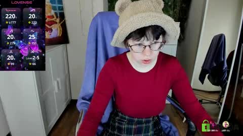 Snapshot of melissa_wells chatting on October 9, 2025, 9:13 pm Melissa online show from October 9, 2025, 9:13 pm