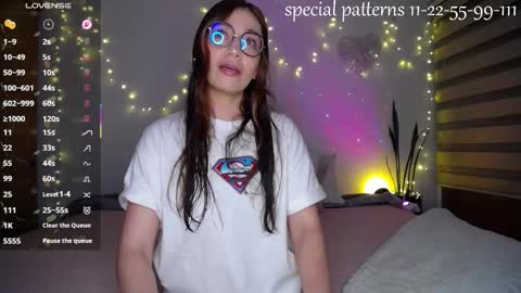 Snapshot of melissalopez27 chatting on February 3, 2026, 1:04 am Melissa Lopez online show from February 3, 2026, 1:04 am