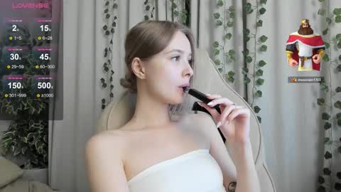 Snapshot of mell_milles chatting on November 2, 2025, 2:30 pm mell milles online show from November 2, 2025, 2:30 pm