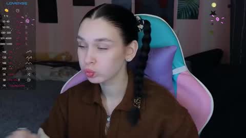 Freya  IM NONUDE online show from January 15, 2025, 8:26 pm
