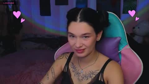 Snapshot of mella_freya chatting on September 23, 2025, 12:24 am Freya IM NONUDE online show from September 23, 2025, 12:24 am