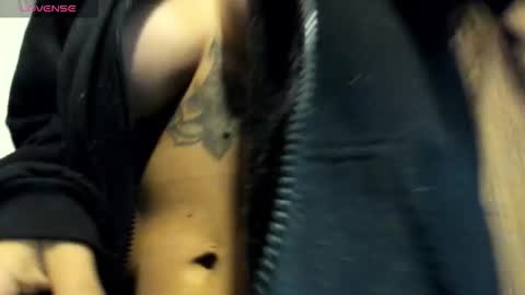 mellanie online show from February 3, 2026, 9:58 am