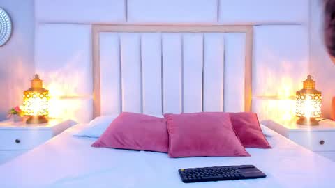 Im Mellany  online show from June 16, 2026, 8:22 pm