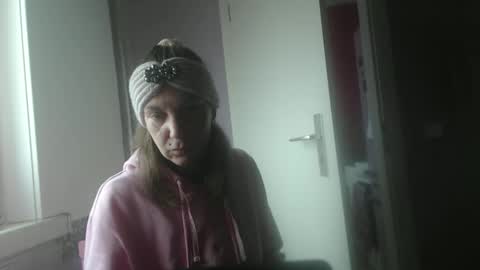 Melli online show from November 26, 2025, 9:43 am