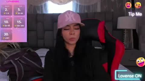 Mel  online show from July 28, 2026, 11:17 am
