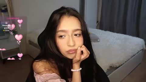 Melly online show from June 7, 2026, 9:18 pm