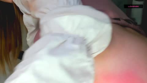 MelMooon online show from December 30, 2024, 6:27 pm