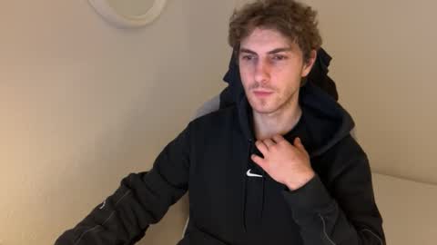 Melodicass online show from February 8, 2026, 1:42 am