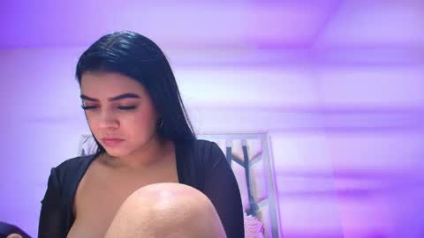    online show from April 4, 2026, 9:01 pm