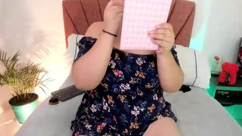 Snapshot of melody_bonnie22 chatting on October 4, 2025, 11:19 am Leslie online show from October 4, 2025, 11:19 am