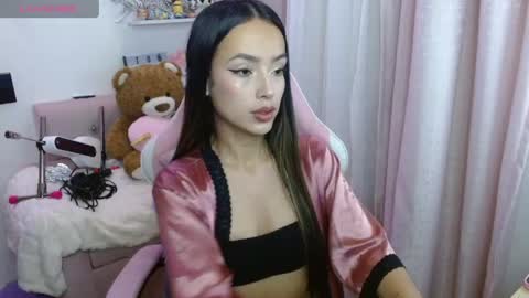 Snapshot of melody_brawns chatting on June 3, 2026, 2:58 am Tatiana online show from June 3, 2026, 2:58 am