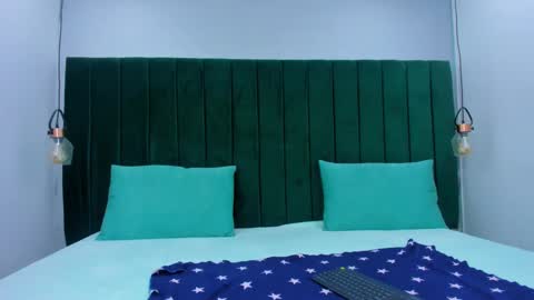 melody_kener online show from November 20, 2025, 10:20 pm