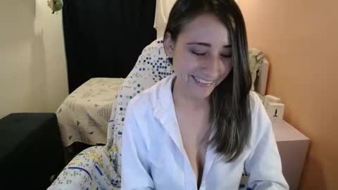 Snapshot of melody_sofia1 chatting on December 27, 2024, 11:10 pm Melody online show from December 27, 2024, 11:10 pm