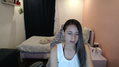 Snapshot of melody_sofia1 chatting on January 15, 2025, 11:30 pm Melody online show from January 15, 2025, 11:30 pm