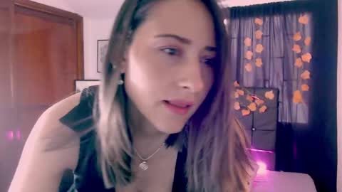 Snapshot of melody_sofia1 chatting on September 29, 2025, 3:39 pm Melody online show from September 29, 2025, 3:39 pm