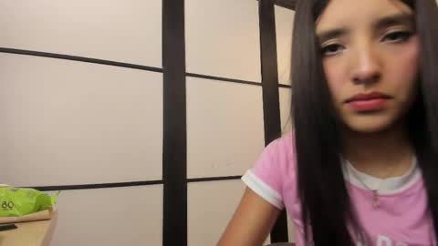 Snapshot of melodyprice_ chatting on May 14, 2026, 8:48 pm Melody online show from May 14, 2026, 8:48 pm