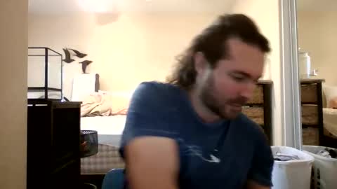 melxiss online show from November 18, 2025, 7:18 pm