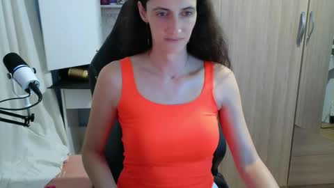 Snapshot of memisecrets chatting on October 12, 2025, 5:56 pm Megumi Aina online show from October 12, 2025, 5:56 pm