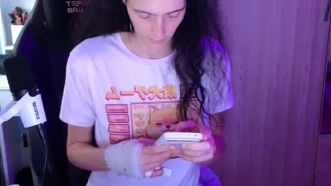 Snapshot of memisecrets chatting on May 9, 2026, 3:28 pm Megumi Aina online show from May 9, 2026, 3:28 pm