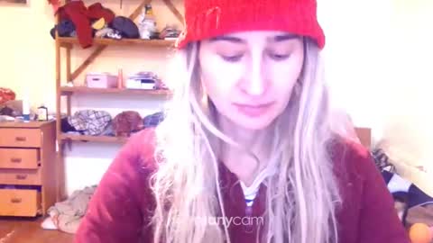 Snapshot of memorningdew chatting on January 7, 2025, 6:16 am Yummygirl online show from January 7, 2025, 6:16 am