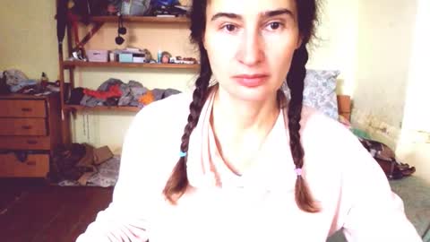 Snapshot of memorningdew chatting on October 13, 2025, 6:02 am Yummygirl online show from October 13, 2025, 6:02 am