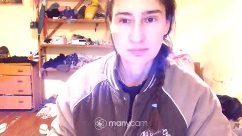 Snapshot of memorningdew chatting on February 18, 2026, 5:14 am Yummygirl online show from February 18, 2026, 5:14 am