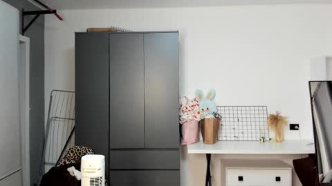 Snapshot of mendaciouss chatting on November 3, 2025, 2:18 pm Hello My name is Lily online show from November 3, 2025, 2:18 pm