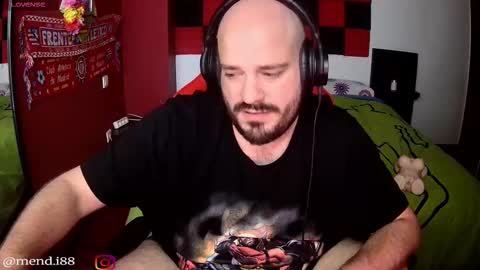 menditeta online show from February 10, 2026, 8:57 pm