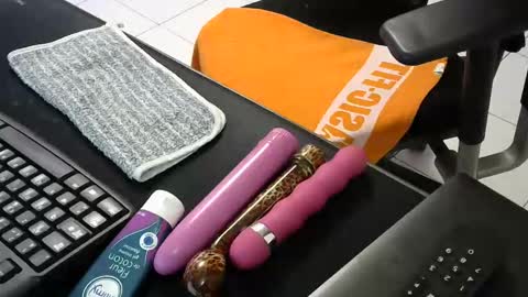 mentosgum online show from March 21, 2026, 9:40 pm