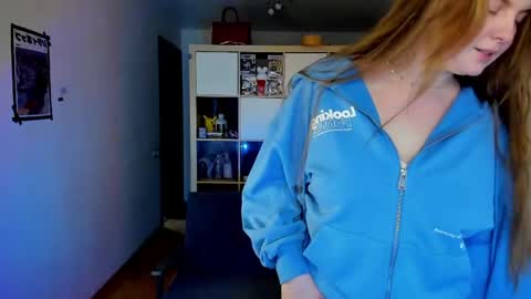 Flora  Next stream November 17th at 6  GMT online show from June 1, 2026, 4:36 am