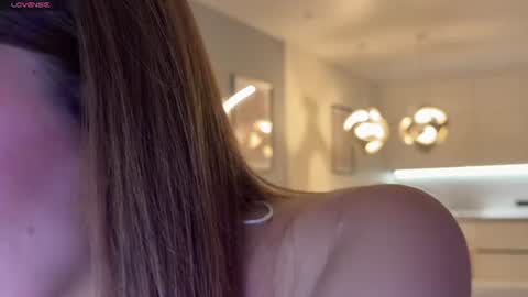 meower_xxx online show from July 7, 2026, 4:59 am