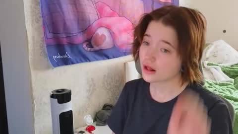 meowme online show from October 6, 2025, 4:32 am