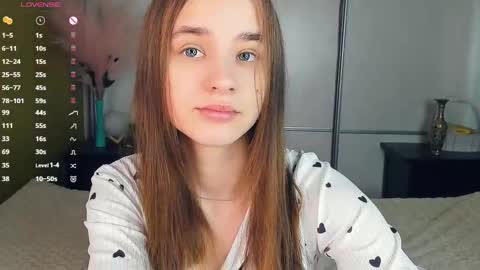 Julie online show from April 7, 2026, 10:48 am