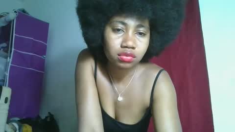 Snapshot of meraldaaaa chatting on October 9, 2025, 9:13 pm meraldaaaa online show from October 9, 2025, 9:13 pm