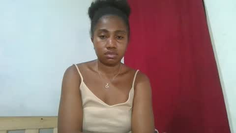 Snapshot of meraldaaaa chatting on October 23, 2025, 3:06 am meraldaaaa online show from October 23, 2025, 3:06 am