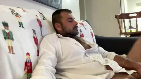 Mercedes190d online show from March 8, 2026, 11:03 am