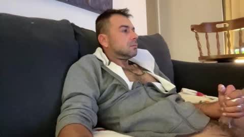 Mercedes190d online show from March 24, 2026, 11:04 am