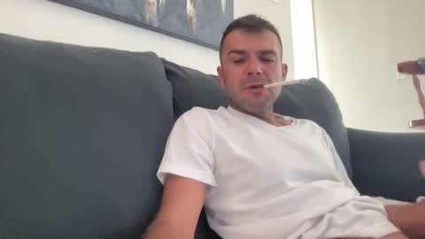 Mercedes190d online show from April 19, 2026, 1:10 pm