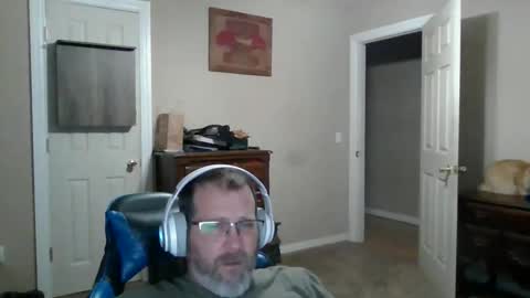 mercer1977 online show from June 3, 2026, 12:52 pm