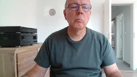 mercimo1 online show from April 19, 2026, 12:04 pm