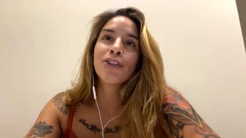 mercynarez online show from March 4, 2026, 1:06 pm