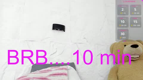 Snapshot of merida_85 chatting on December 24, 2024, 1:49 am TANIA online show from December 24, 2024, 1:49 am